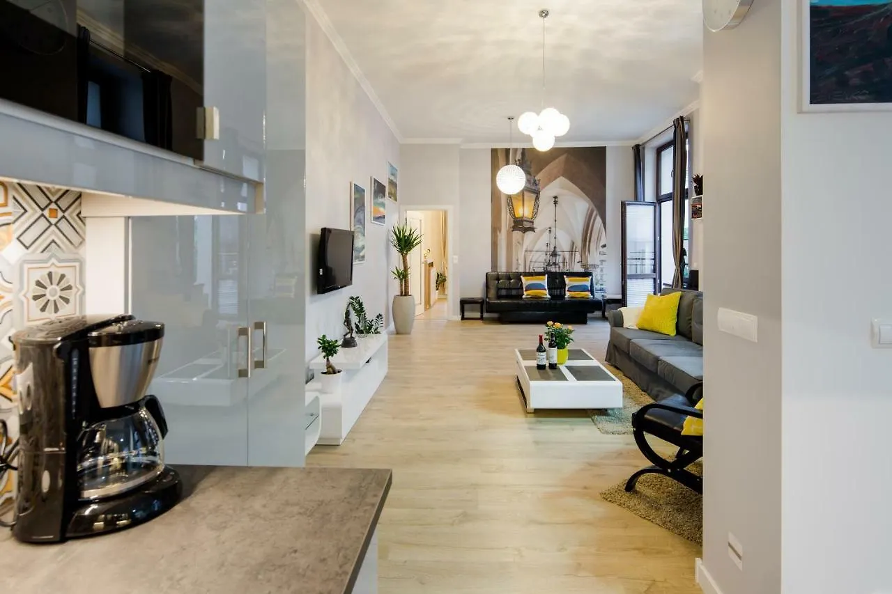 Apartment Kings Landing Apartament Krakau Polen